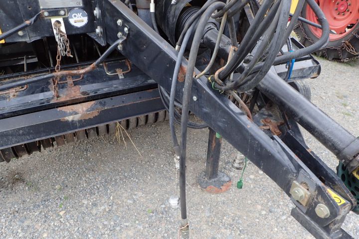117341-14 New Holland BR6090