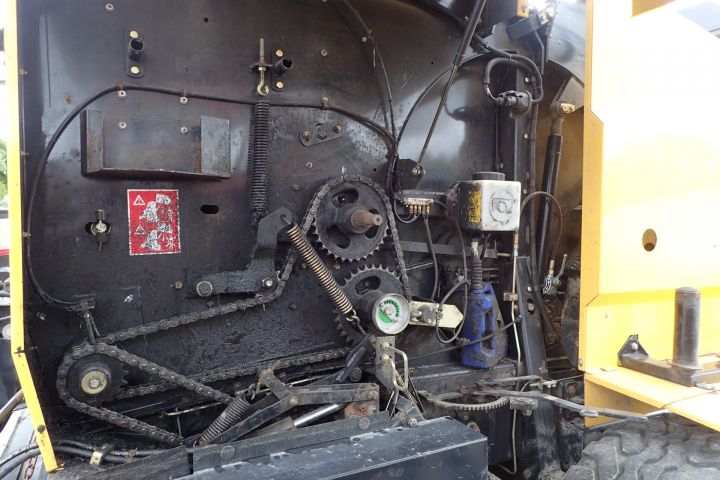 117341-16 New Holland BR6090