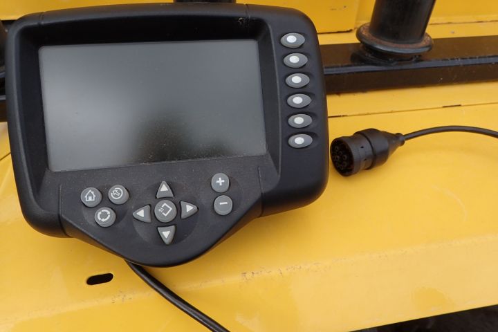 117341-24 New Holland BR6090