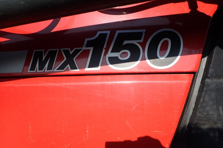 354444-13 Case IH Maxxum MX150 with loader