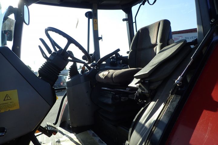 354444-20 Case IH Maxxum MX150 with loader