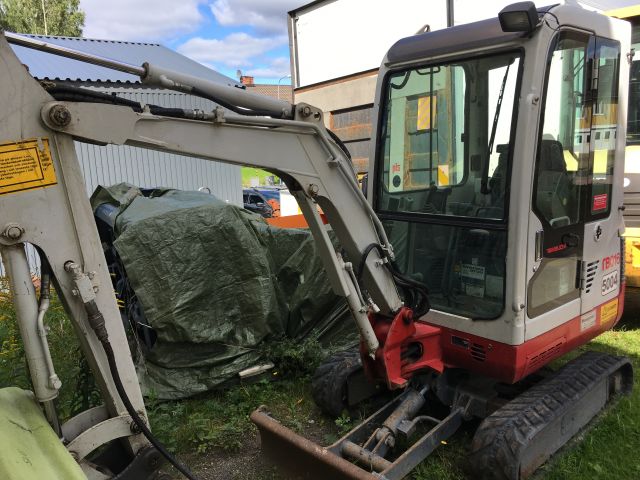 396670-3 Minidigger Takeuchi TB 016  2008