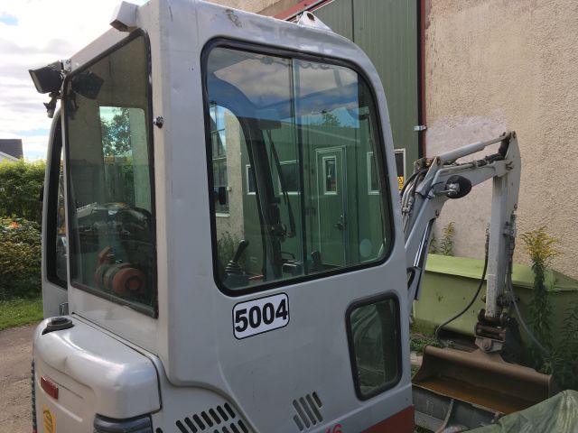 396670-7 Minidigger Takeuchi TB 016  2008