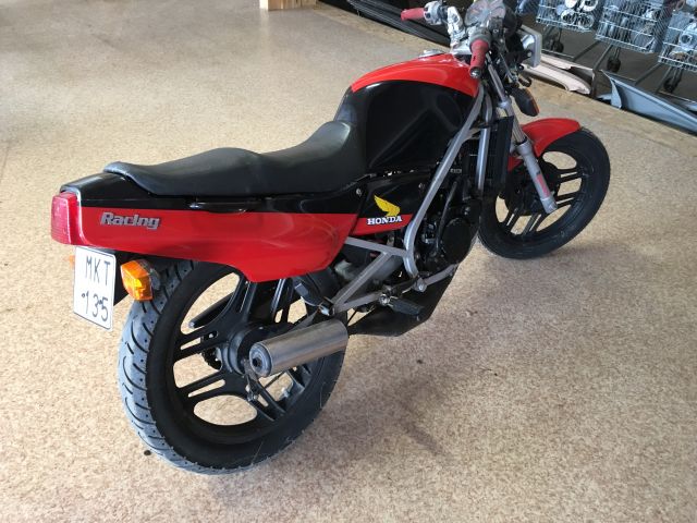 396672-4 Honda NS125 F  1986