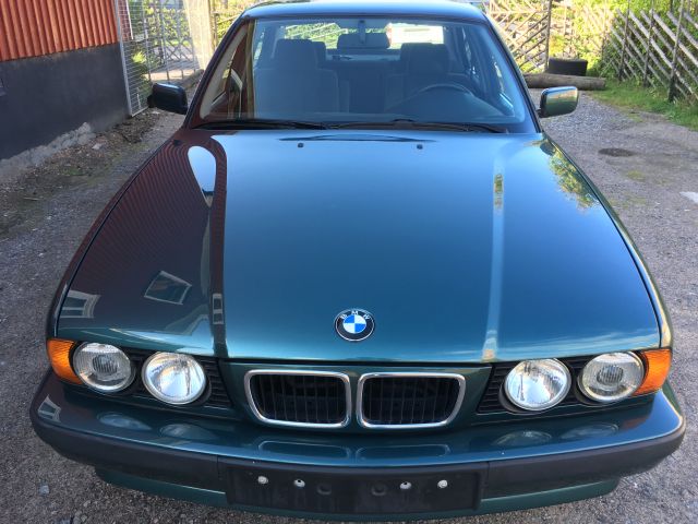 396757-7 BMW 520 i 1995   42000 km