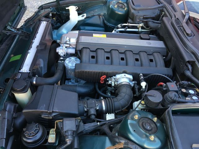 396757-18 BMW 520 i 1995   42000 km