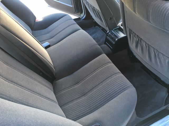 396757-24 BMW 520 i 1995   42000 km