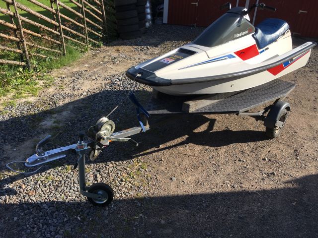 396759-2 Yamaha Waverunner 650 LX