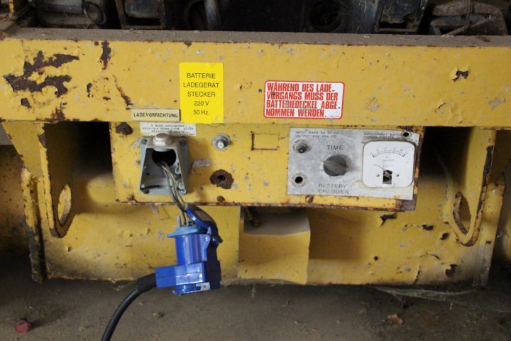 392882-6 Saxlift Grove SM3158E