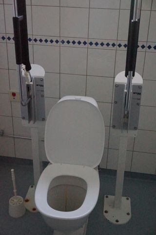 396860-1 Handikapptoalett