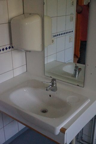 396860-4 Handikapptoalett