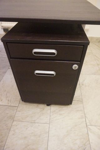 396868-2 Skrivbord i vinkel