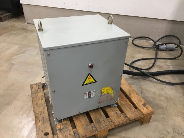 374469-21 CNC Lathe Hyundai KIA SKT-100