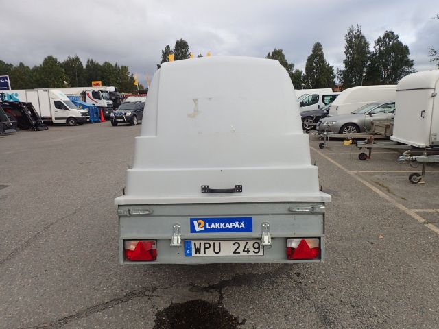 403695-6 Kåpsläpvagn Majava -13 WPU249