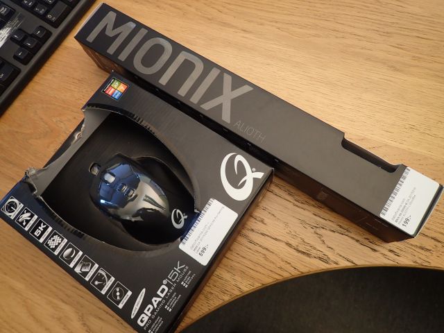 261253-1 NEW QPAD Gaming Mouse and Mionix Mouse Pad