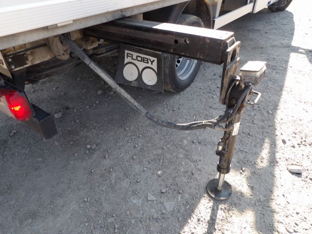 379502-29 VW Crafter with crane -15