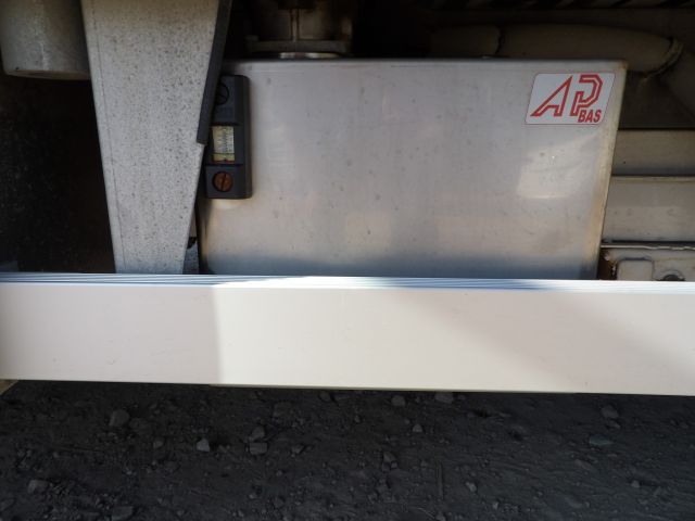 379502-38 VW Crafter with crane -15