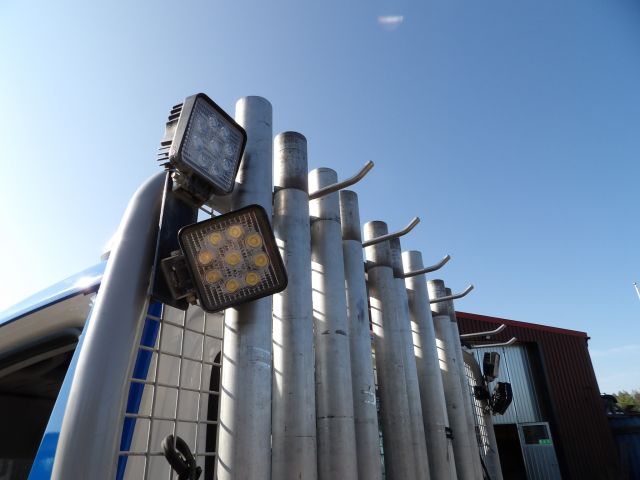 379502-39 VW Crafter with crane -15