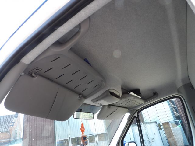 379502-42 VW Crafter with crane -15