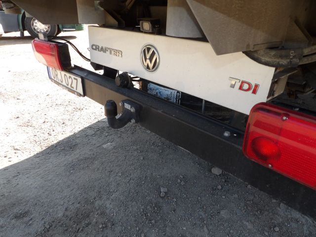 379502-67 VW Crafter with crane -15