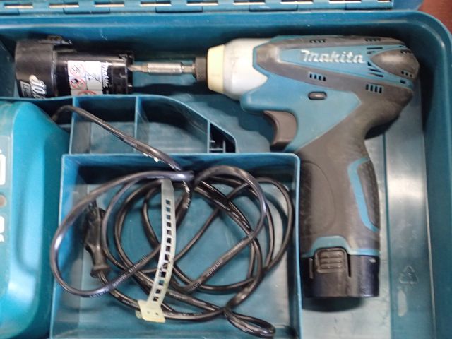 406936-2 Screwdriver Makita TD090D.