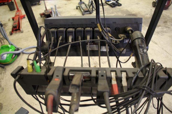 402376-14 Motortestare/Avgasmätutrustning Bosch CompacTest