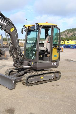 387062-2 Bandgrävmaskin Volvo EC35D -16 (ny!)