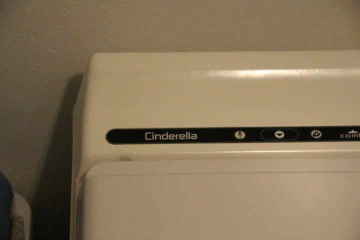 387145-2 Elektrisk toalett Cinderella