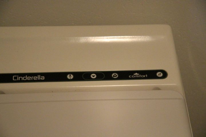 387145-3 Elektrisk toalett Cinderella