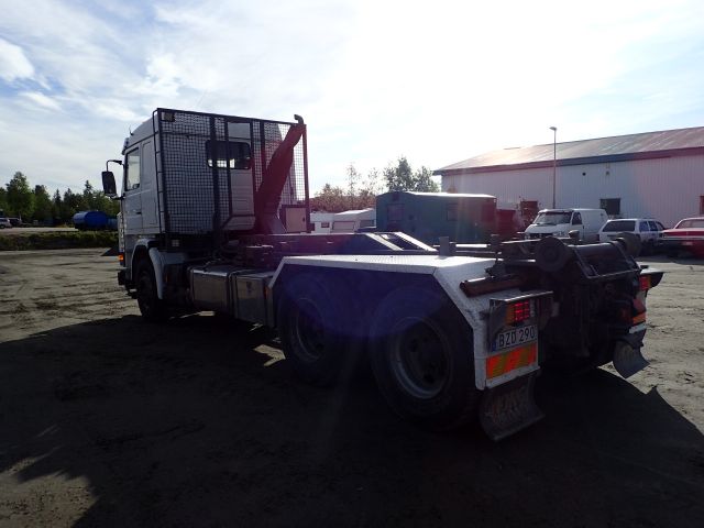 407160-7 SCANIA R143 Lastväxlare Reg:BZD290