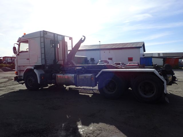 407160-8 SCANIA R143 Lastväxlare Reg:BZD290