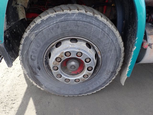 407161-9 VOLVO F16 Lastväxlare Reg: HDB738