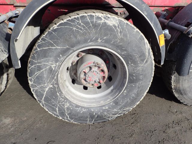 407161-19 VOLVO F16 Lastväxlare Reg: HDB738