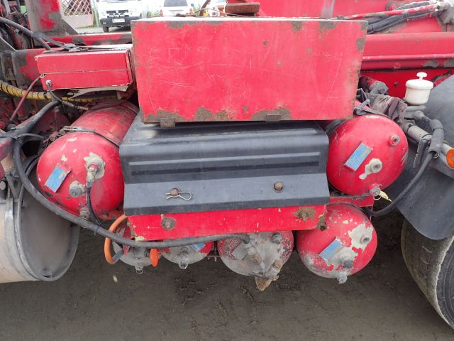 407161-35 VOLVO F16 Lastväxlare Reg: HDB738