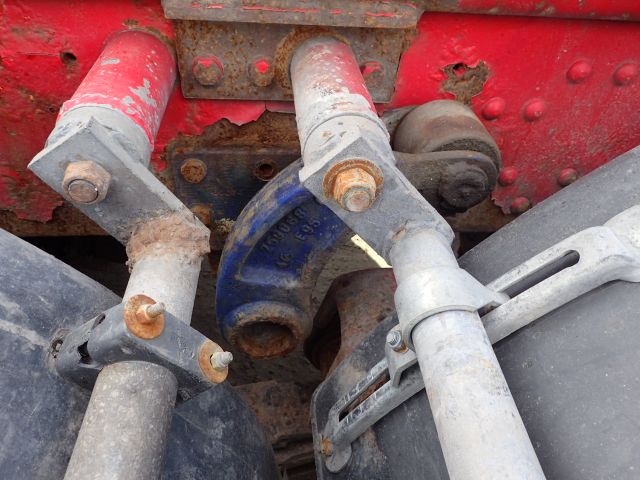 407161-39 VOLVO F16 Lastväxlare Reg: HDB738