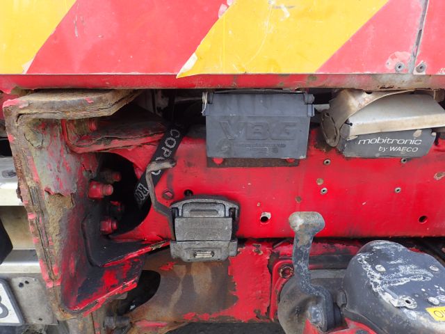 407161-44 VOLVO F16 Lastväxlare Reg: HDB738