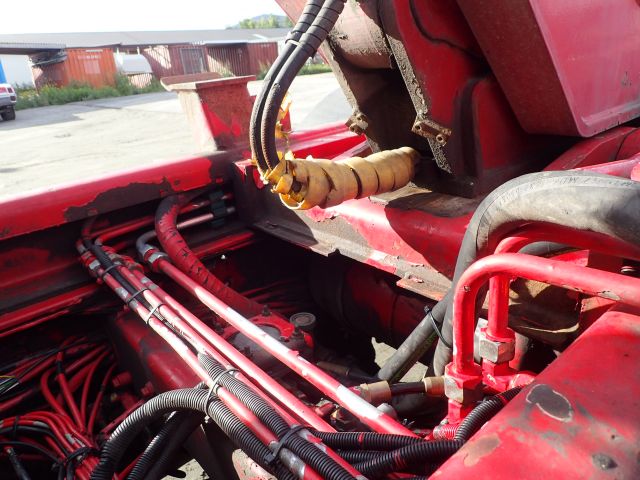 407161-58 VOLVO F16 Lastväxlare Reg: HDB738