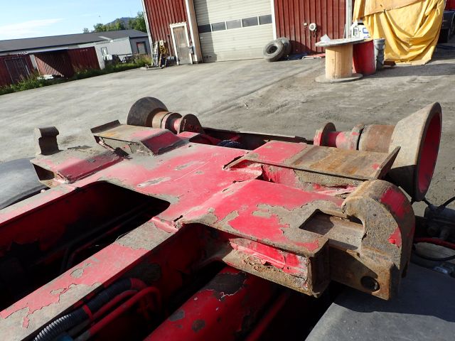 407161-61 VOLVO F16 Lastväxlare Reg: HDB738