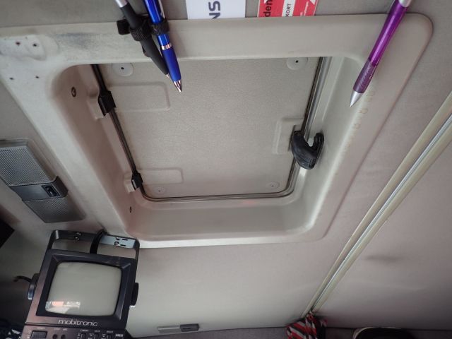 407161-84 VOLVO F16 Lastväxlare Reg: HDB738