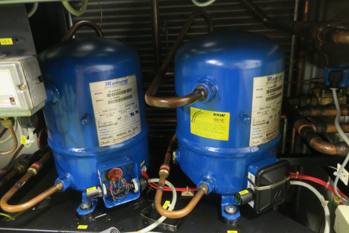 407342-14 Industrial cooling system Riedel PC160.0.NE