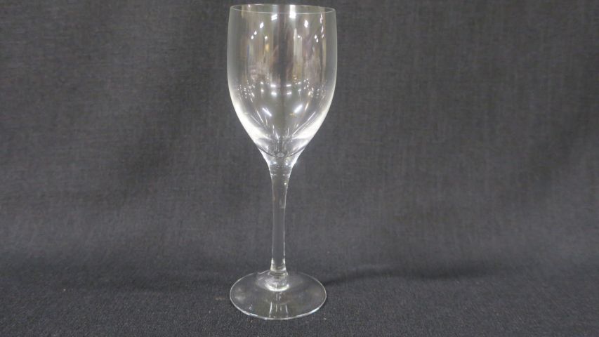 397157-1 2st Orrefors Illusion Vittvin 11cl