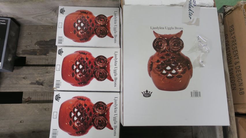 397219-2 Parti med heminredning