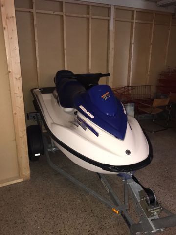 408070-3 Seadoo 800 GTI Bombardier incl. trailer