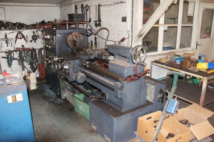 407263-8 Metal lathe uzina