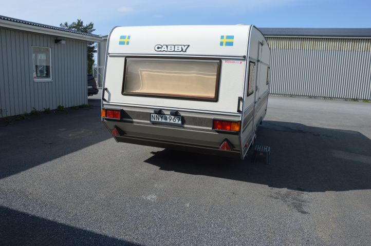 408118-3 CABBY 562 DLX -1988