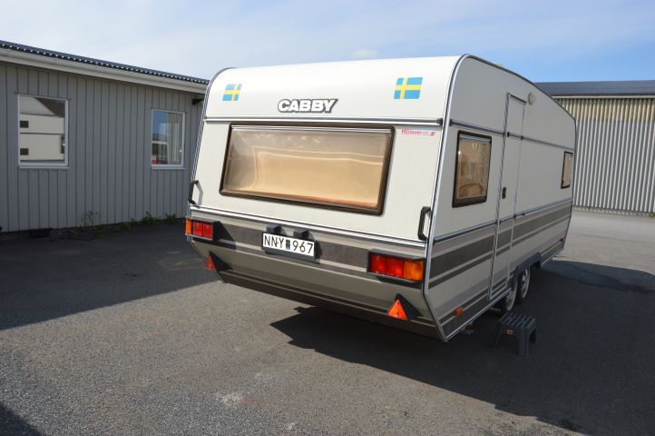 408118-2 CABBY 562 DLX -1988