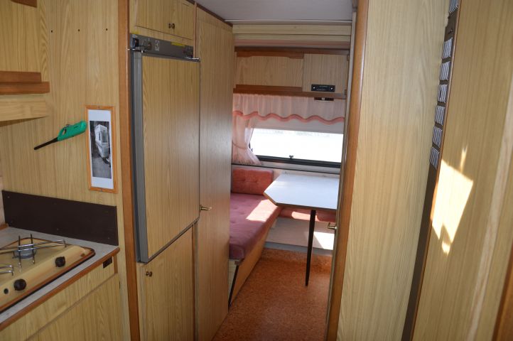 408118-16 CABBY 562 DLX -1988