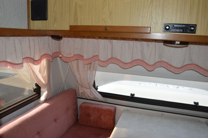 408118-22 CABBY 562 DLX -1988