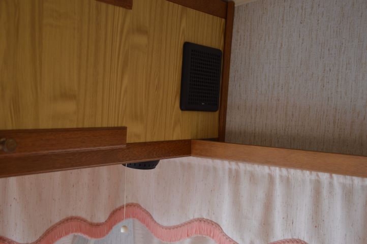 408118-24 CABBY 562 DLX -1988