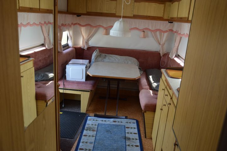 408118-26 CABBY 562 DLX -1988